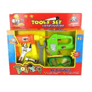 SET DE JOUETS OUTILS