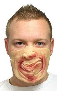 MASQUES ASSORTIS (18 pcs)