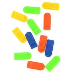 Petits sifflets color&eacute;s (200 pcs)