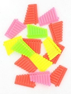 SIFFLETS EN PLASTIQUE POUR PÊCHE À LA LIGNE (98 pcs)