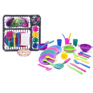 SET DE VAISSELLE JOUET