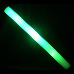 B&acirc;ton Lumineux LED en Mousse - Vert - 45 cm (17 pcs)