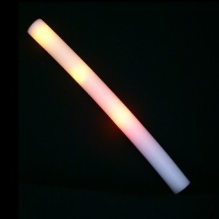 B&acirc;ton Lumineux LED en Mousse Monocolore - Orange (24 pi&egrave;ces)