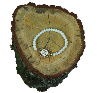 Bracelet Style Ibiza Blanc avec Charm (1 pc)