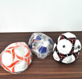 D&Eacute;STOCKAGE BALLONS DE FOOT (3 pcs.)