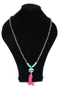 Collier Look Ibiza en Bois Brun avec Signe Peace (1 pc)
