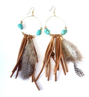 Boucles d'oreilles style Ibiza avec plumes (1 pc)