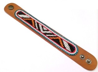 Bracelet en cuir azt&egrave;que avec strass bleu clair (1 pc)