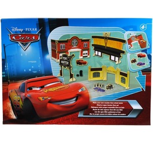 DISNEY CARS - M&Eacute;GA COFFRET BOIS "CR&Eacute;EZ VOTRE PROPRE SET CARS"