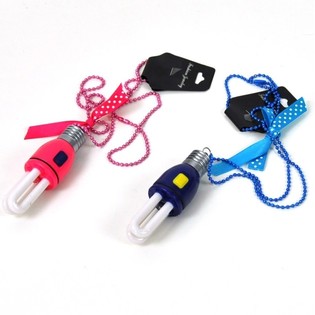 Lampe color&eacute;e sur cha&icirc;ne avec n&oelig;ud (12 pcs)