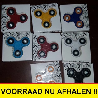 Fidget Spinners / Hand Spinners - Lot de 20 pi&egrave;ces - B2B