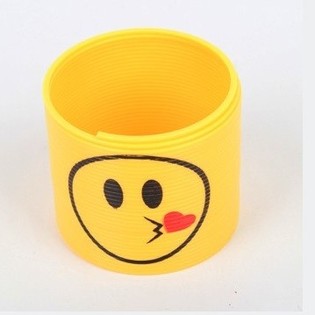 GRAND RESSORT MAGIQUE AVEC VISAGE JOYEUX Ø 7 CM (36 pcs)