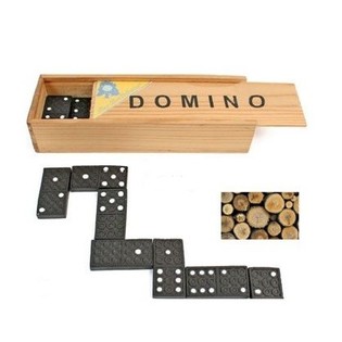 JEU DE DOMINO EN BOÎTE DE BOIS (12 pcs)