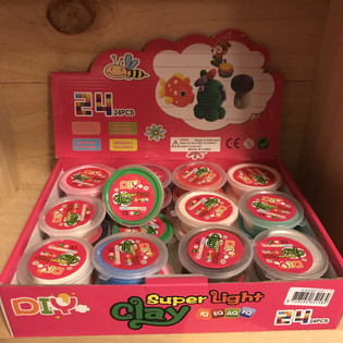 Pâte à modeler Super Light en présentoir (24 pcs.)