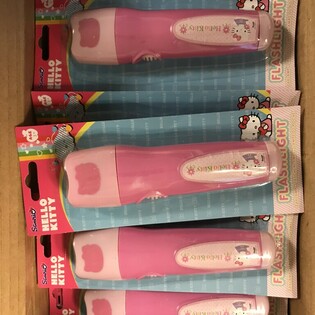LAMPE DE POCHE LED HELLO KITTY (24 pcs)